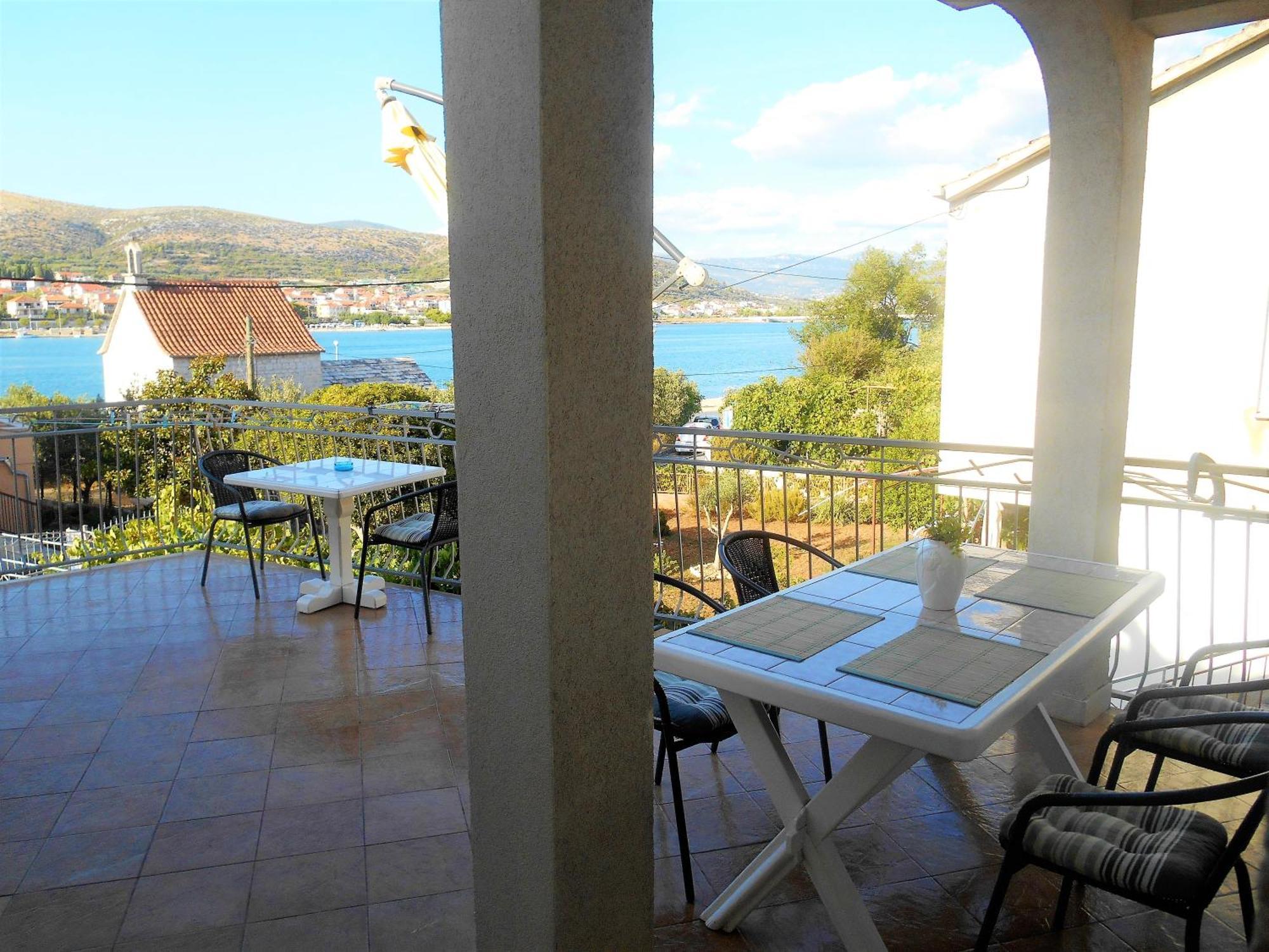 Apartments Bresan Trogir Zewnętrze zdjęcie