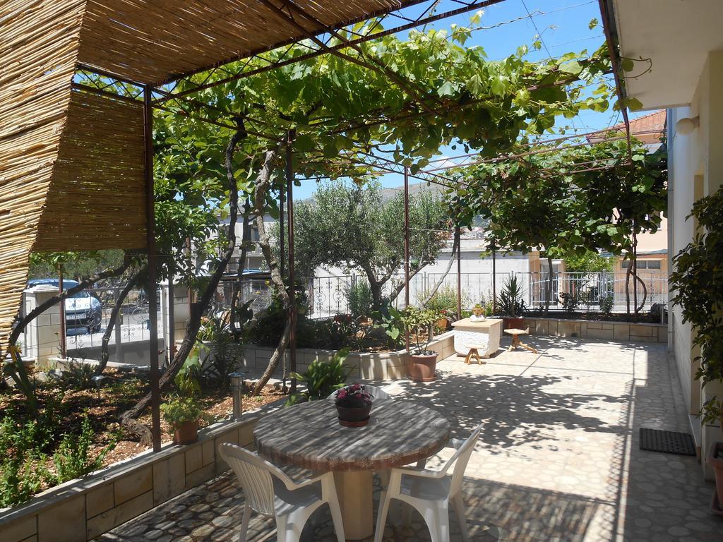 Apartments Bresan Trogir Zewnętrze zdjęcie