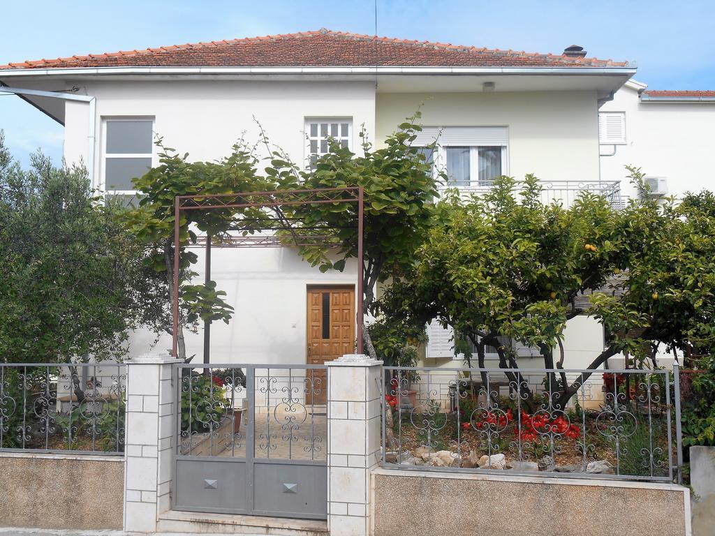 Apartments Bresan Trogir Zewnętrze zdjęcie