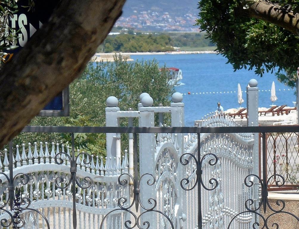 Apartments Bresan Trogir Zewnętrze zdjęcie