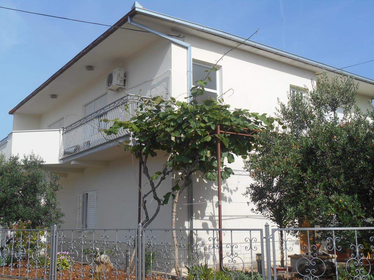 Apartments Bresan Trogir Zewnętrze zdjęcie